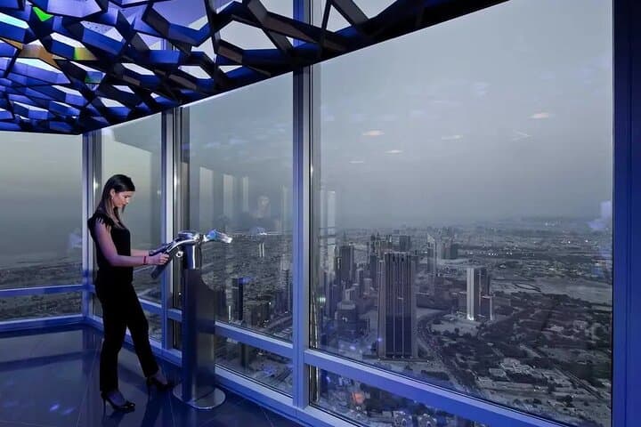 Burj Khalifa Lounge Access: VIP Views from Levels 152–154 photo 6