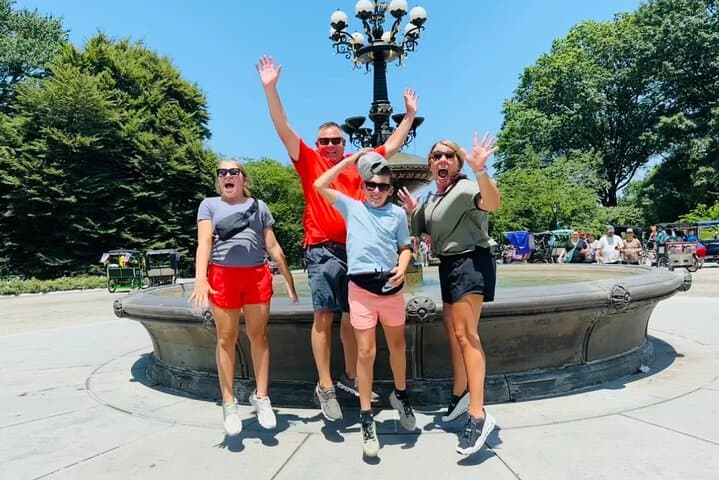 Pedicab Through Central Park: Guided Tour with Natural History Museum Entry photo 5