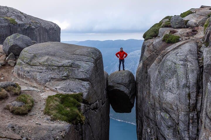 Kjerag Summer Hike with Premium Packed Lunch — Day Trip from Stavanger photo 3