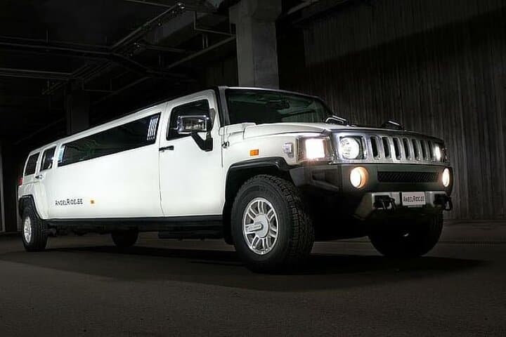 San Francisco Luxury Airport Transfer: Private Chauffeur and Seamless Airport Rides photo 5