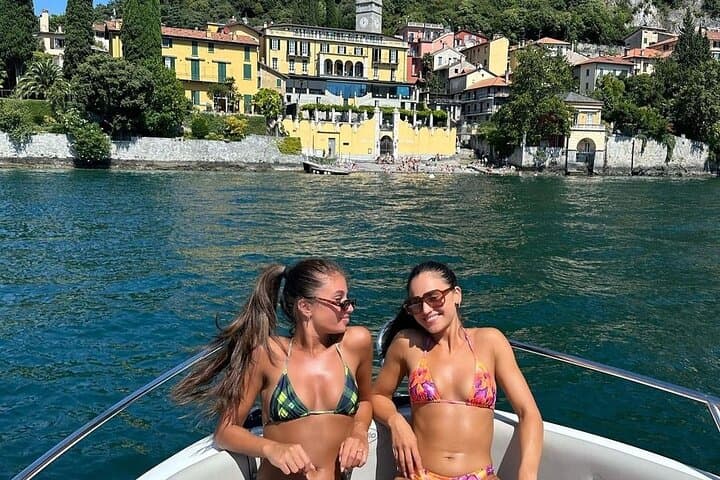 Bellagio Private Boat Tour on Lake Como — Prosecco, Villas & Alpine Views photo 4