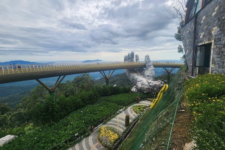 Da Nang Shore Excursion: Golden Bridge, Marble Mountains & Dragon Bridge (Full-Day)