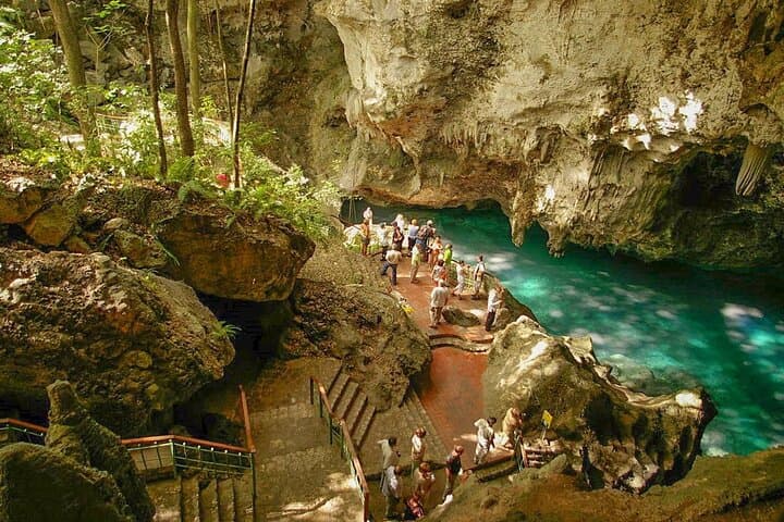 Explore Santo Domingo: Full-Day Historic City Tour & Los Tres Ojos photo 5
