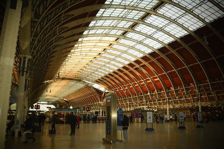 Day Trip to Cardiff by Train — Private Guided Tasting & History Tour photo 2