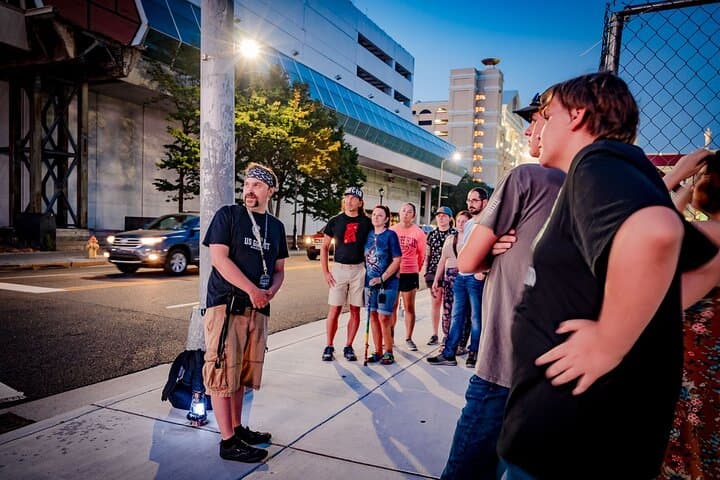 Myrtle Beach Ghost Tour — Mayhem, Mystique & Murder Walking Experience photo 4