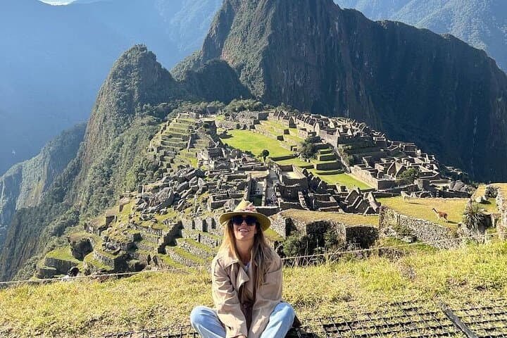 One-Day Machu Picchu by Vistadome Train: Luxury Day Trip from Cusco photo 3