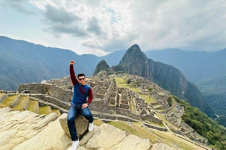 One-Day Machu Picchu by Vistadome Train: Luxury Day Trip from Cusco photo 6