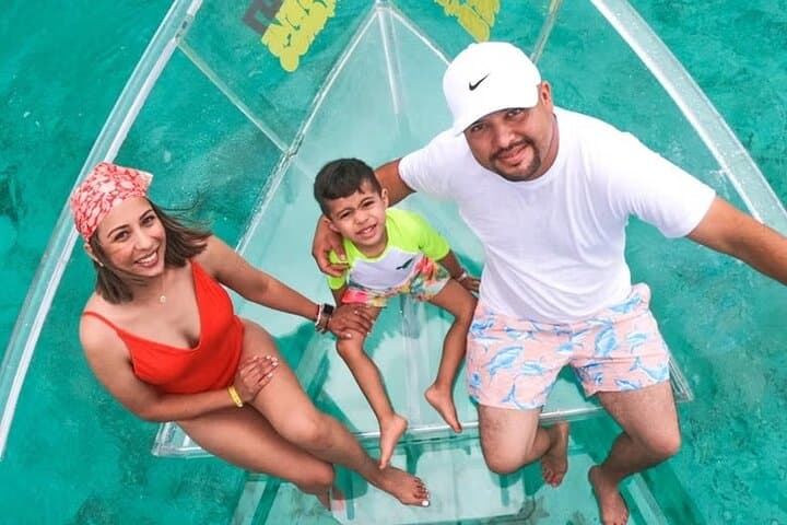 Glass-Bottom Private Tour: Nichupté Lagoon & Cancun Reefs
