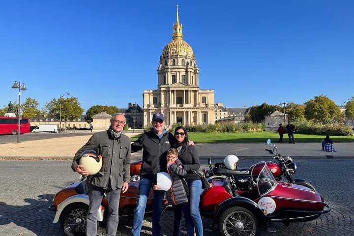 Paris in an Hour: Private Sidecar Tour of Iconic Sights photo 3