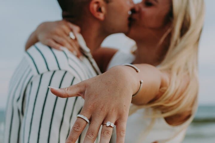 Key Biscayne Private Vacation Photoshoot — 60-Minute Professional Session photo 5