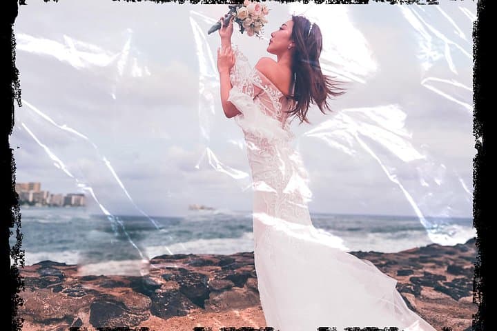 Surprise Proposal Photographer in Waikiki: Private Beach Photoshoot photo 4