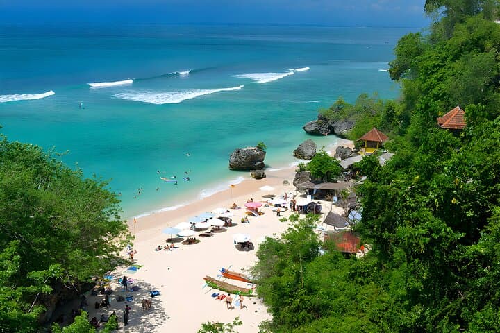 Full-Day Bali Swing and Uluwatu Sunset Tour — Swing, Beach & Kecak Performance photo 4