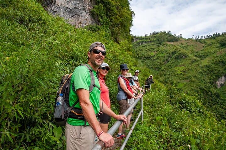 Ha Giang Loop: 2-Day Meo Vac, Ma Pi Leng & Dong Van Adventure