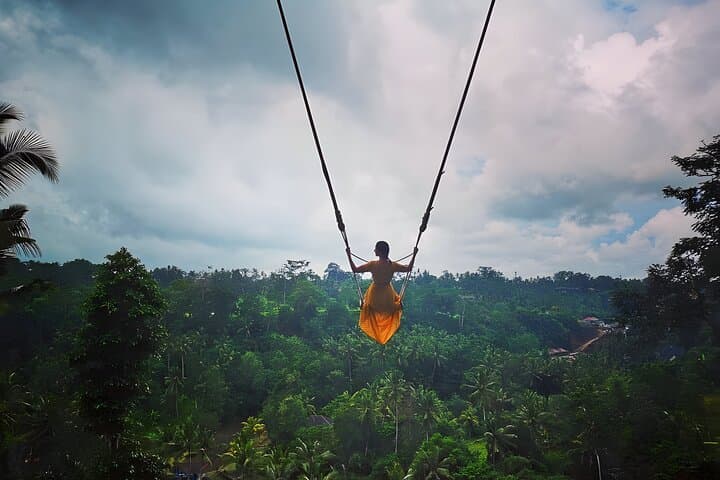 Full-Day Bali Swing and Uluwatu Sunset Tour — Swing, Beach & Kecak Performance