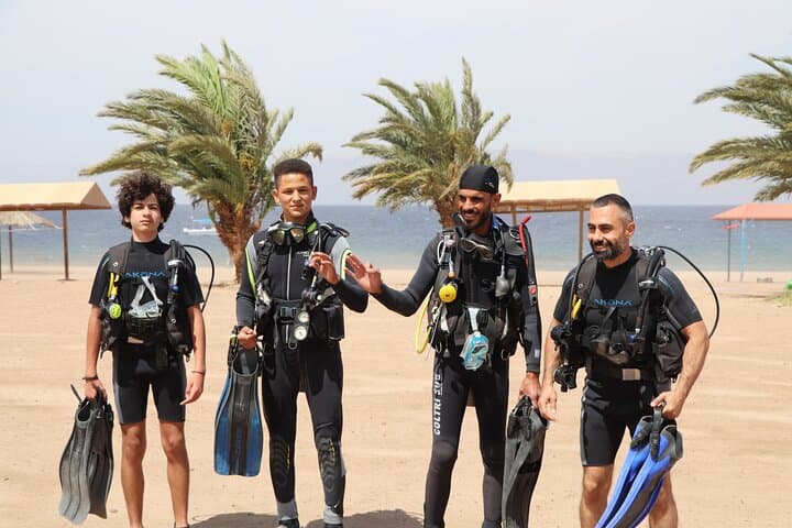 Aqaba Introductory Scuba Diving: Red Sea Shore Dives for Beginners photo 5