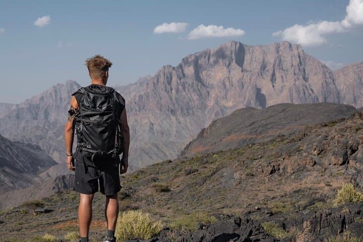 Al Hamra & Jebel Shams Day Tour from Muscat — Heritage Village, Mountain Oasis & Grand Canyon Views