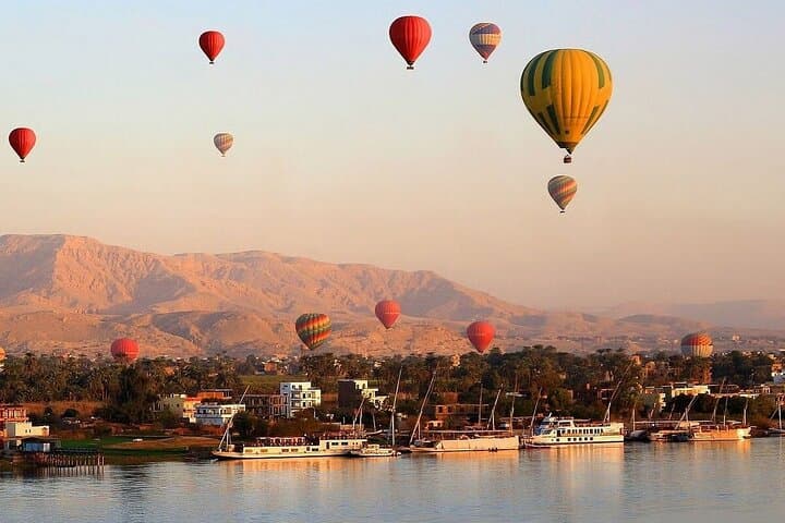 Sunrise Hot Air Balloon Over Luxor: 2-Hour Nile Valley Flight