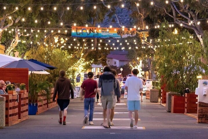 Laguna Beach Paradise Trolley: App-Guided Coastal Sightseeing photo 5