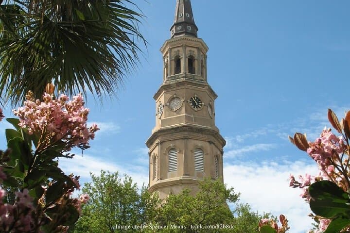 Historic Charleston Private Highlights Walking Tour — 2-Hour Guided Walking Experience photo 4