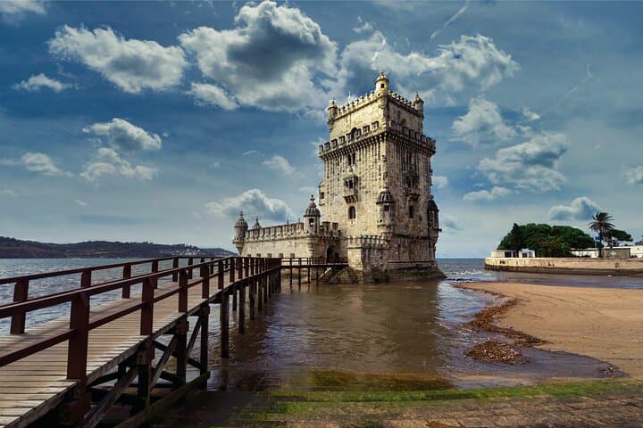 One-Day Portuguese Riviera & Belém Private Sightseeing from Lisbon