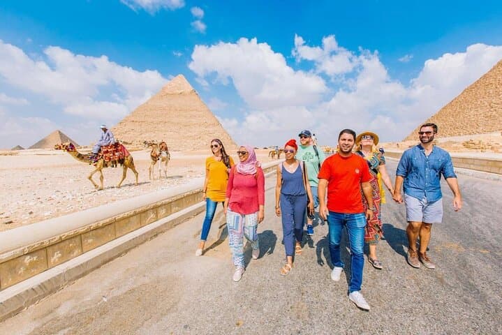 Hurghada to Cairo Day Tour by Bus — Pyramids, Sphinx & Egyptian Museum