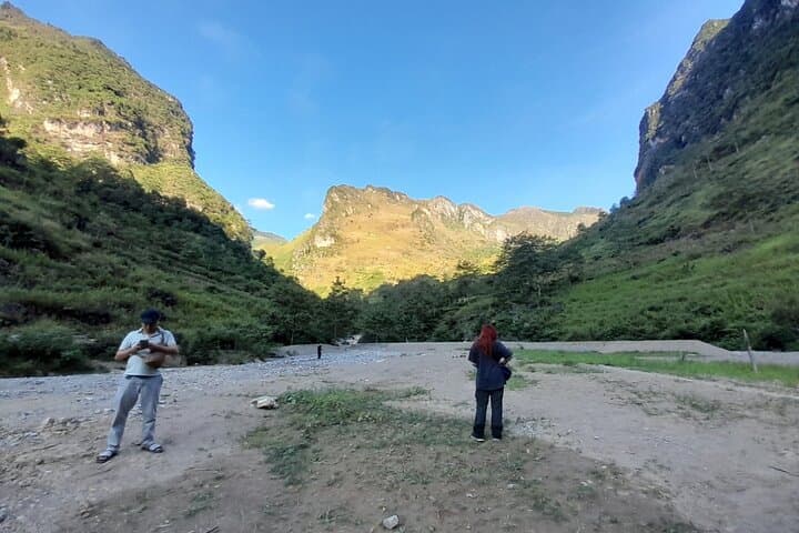 7-Day Dong Van — Ha Giang Private Loop: Wellness, UNESCO Karst & Mountain Passes photo 3
