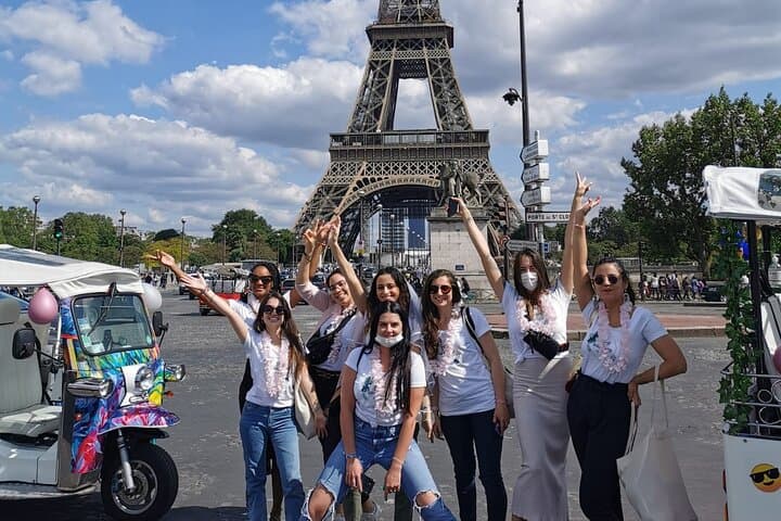 Eco TukTuk Tour: Private Two-Hour Ride Through Central Paris photo 5