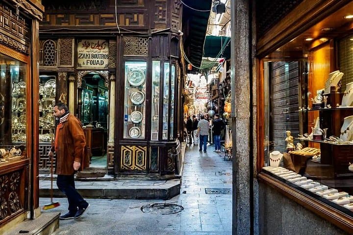 Private Khan el-Khalili Market Tour and Authentic Egyptian Lunch in Cairo photo 3