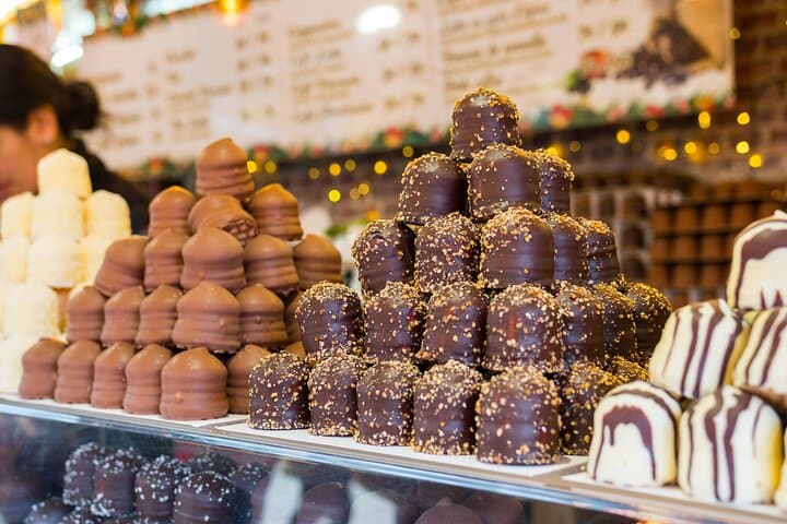 Paris Chocolate Experience: Latin Quarter Walking Tour for Kids