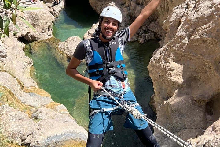 Wadi Mibam (Tiwi) Full-Day Abseil, Swim & Hidden Lake Adventure photo 4