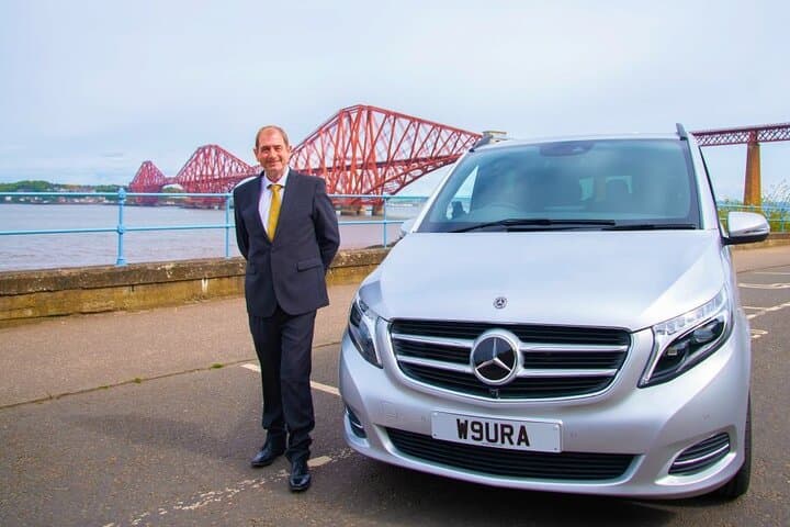 Edinburgh Luxury Private Day Tour: Castle, Royal Mile & Arthur's Seat photo 3