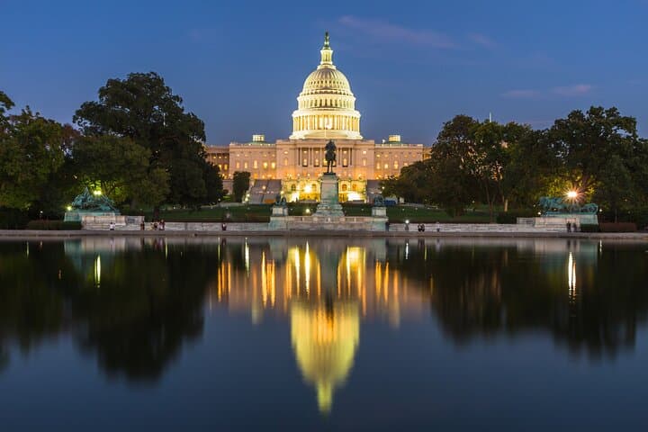 Illuminated Icons: Private Evening Tour of Washington, D.C.'s Monuments photo 3