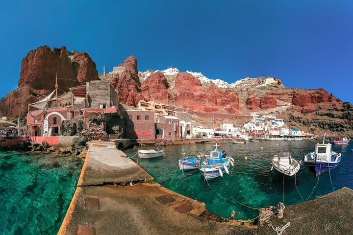 Explore Santorini's Spectacular Sights on a Personal Tour photo 3