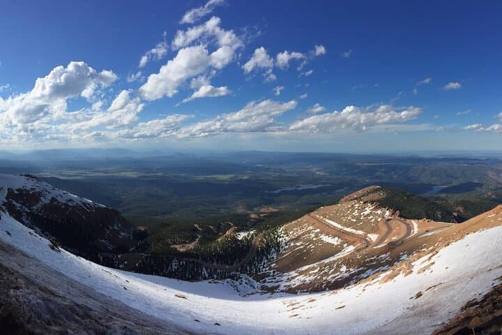 Pikes Peak Luxury Jeep Tour from Colorado Springs — Summit Drive, Photo Stops & High-Altitude Views photo 2