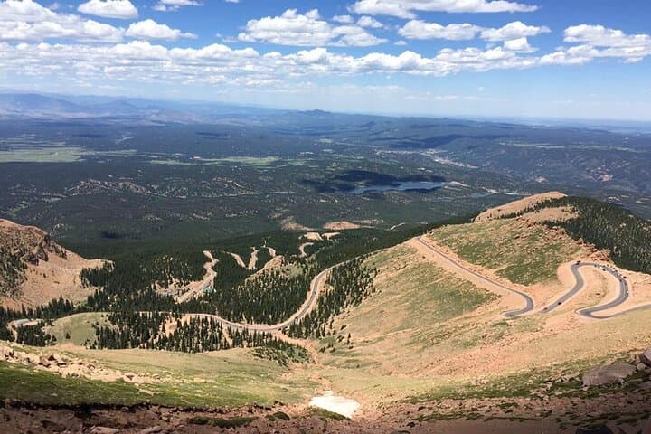 Pikes Peak Luxury Jeep Tour from Colorado Springs — Summit Drive, Photo Stops & High-Altitude Views photo 4
