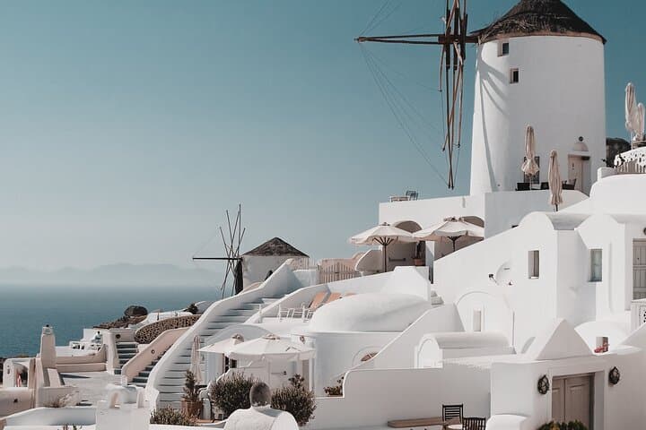 Private 3-Hour Santorini Sightseeing Tour: Oia, Imerovigli & Firostefani photo 6