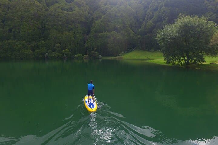 Stand-Up Paddle on Sete Cidades' Blue and Green Lakes — Beginner SUP in São Miguel