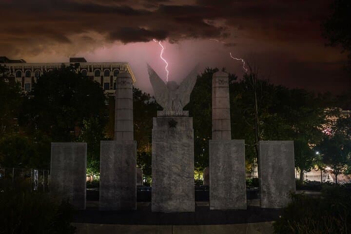 Grand Rapids Ghost Tour: Wraiths and Witches Walking Tour photo 3