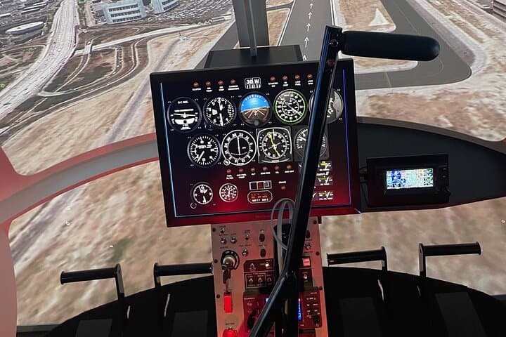 Ultra-Realistic Helicopter Simulator Experience in Long Beach (Los Angeles Area) photo 3