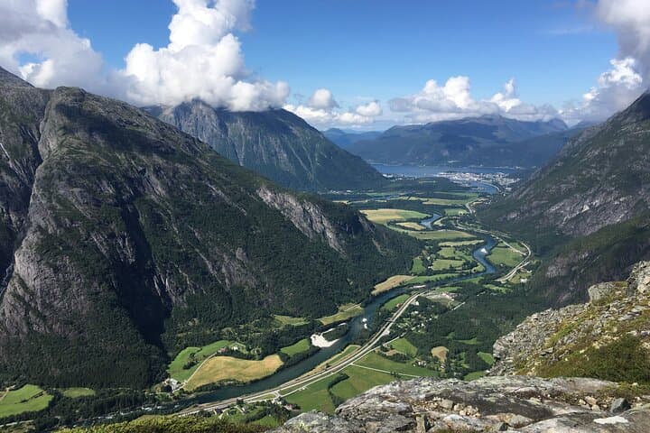 Trollstigen & Troll Wall Highlights: Scenic Drive from Åndalsnes