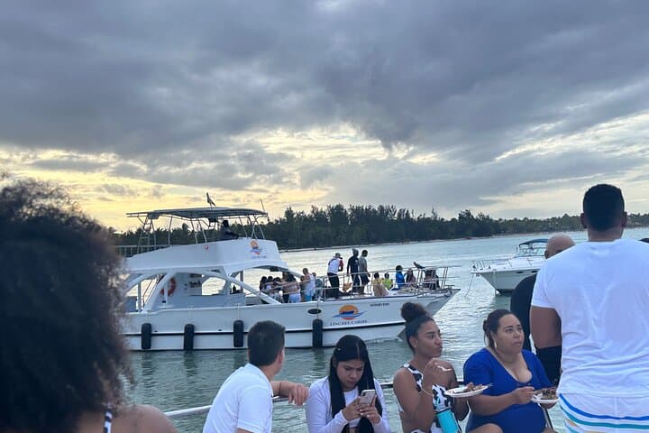Punta Cana Half-Day Beach Boat Party and Natural Pool Snorkel photo 5
