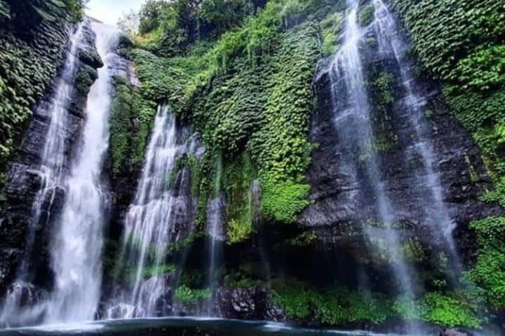 Sekumpul Waterfall & Handara Gate: North Bali's Seven Falls and Wanagiri Views photo 4