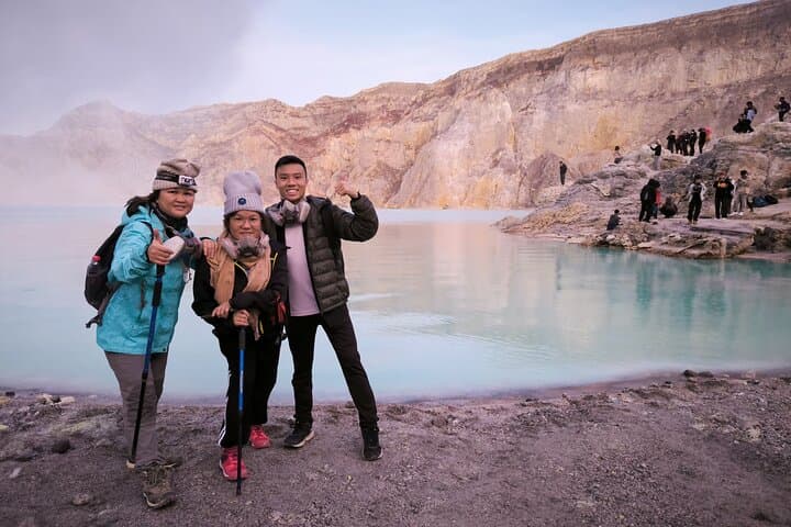East Java in Four Days: Bromo Sunrise, Ijen Blue Flames & Tumpak Sewu Falls photo 2