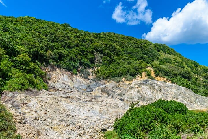 Private Saint Lucia Tour: Pitons, Soufrière Drive-In Volcano & Mud Bath photo 5