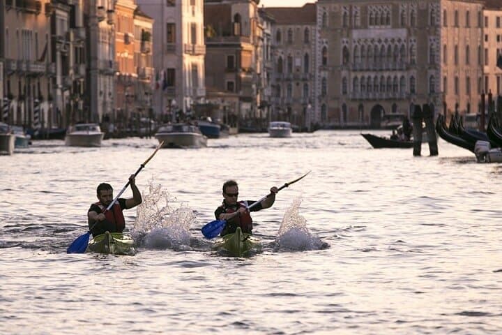 Night Kayak Venice: Sunset Lagoon & Secret Canals Tour photo 2