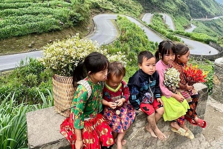 Ha Giang Loop & Dong Van Karst Plateau: 2-Day Bus Tour Guide photo 2