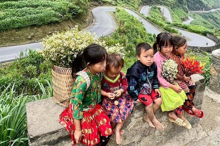 Ha Giang Loop Private 2-Day Motorbike Tour — Pac Sung, Ma Pi Leng & Dong Van photo 2