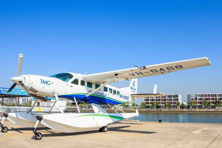 Ha Long Bay Seaplane Scenic Flight — 25-Minute Aerial Tour from Tuan Chau photo 4