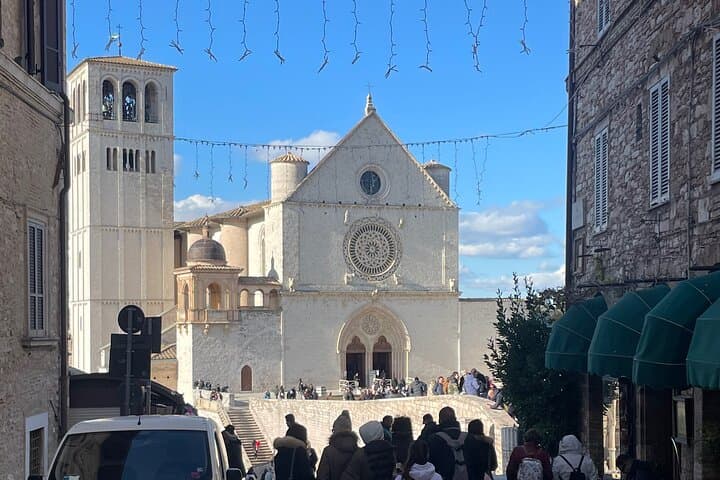 Rome to Assisi Day Trip by Bus: Visit St. Francis' Hometown in One Day photo 4