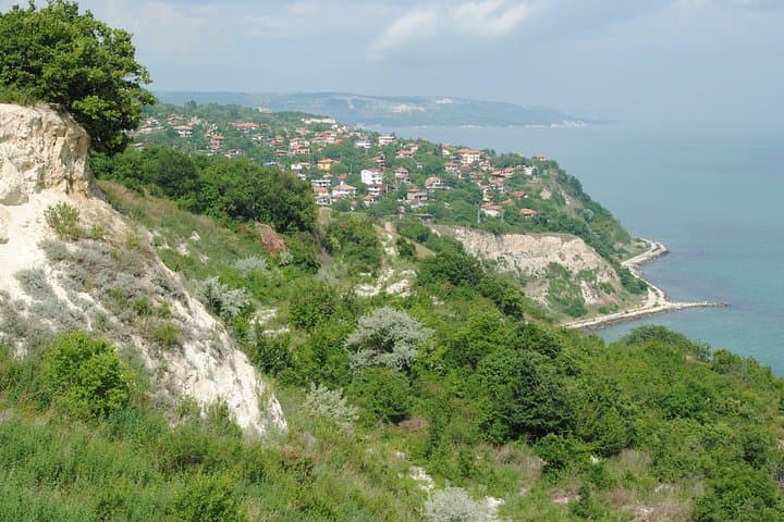 E‑bike Wine Tour from Varna to the Bulgarian Coast photo 3